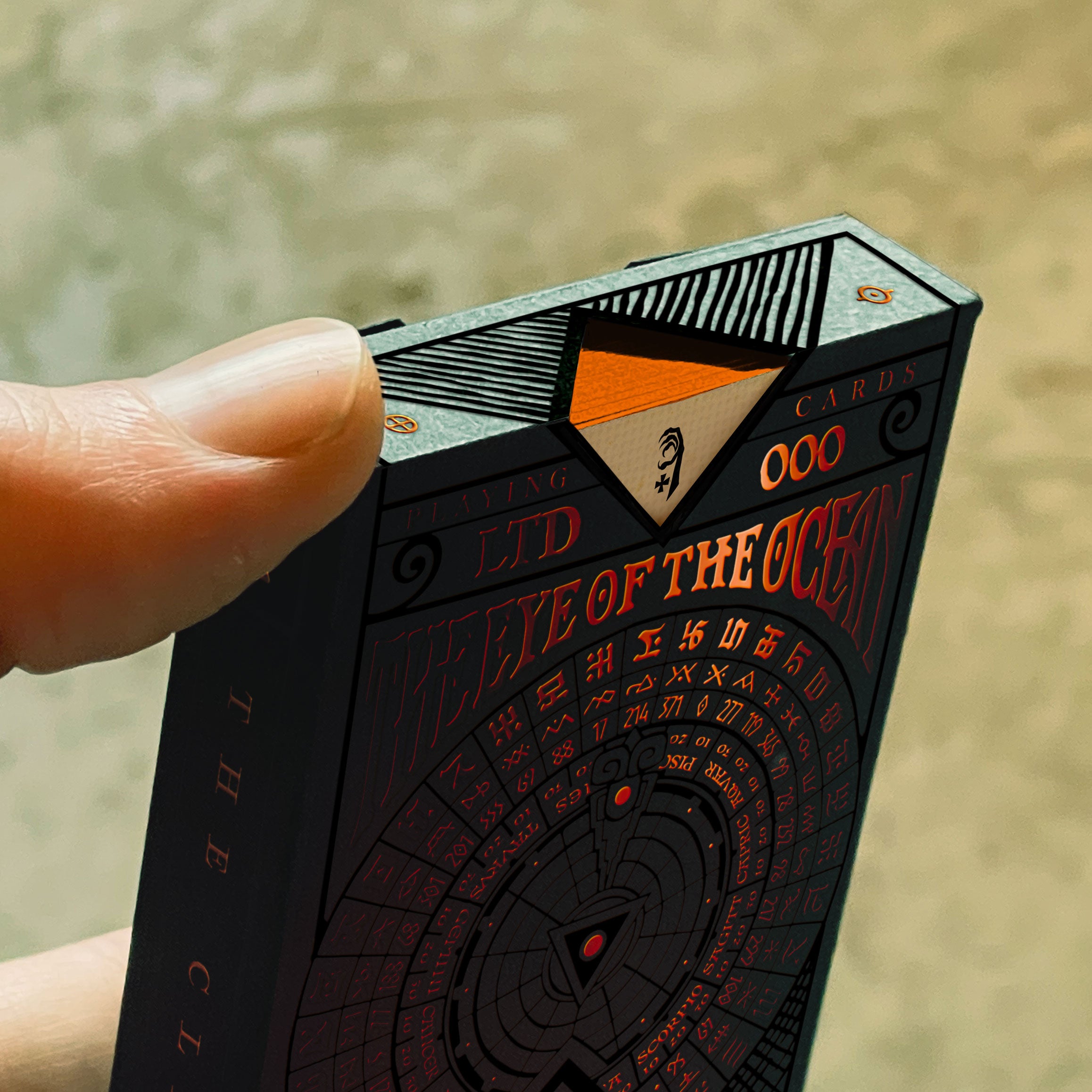 clawcover.jpg?v=1716892351&